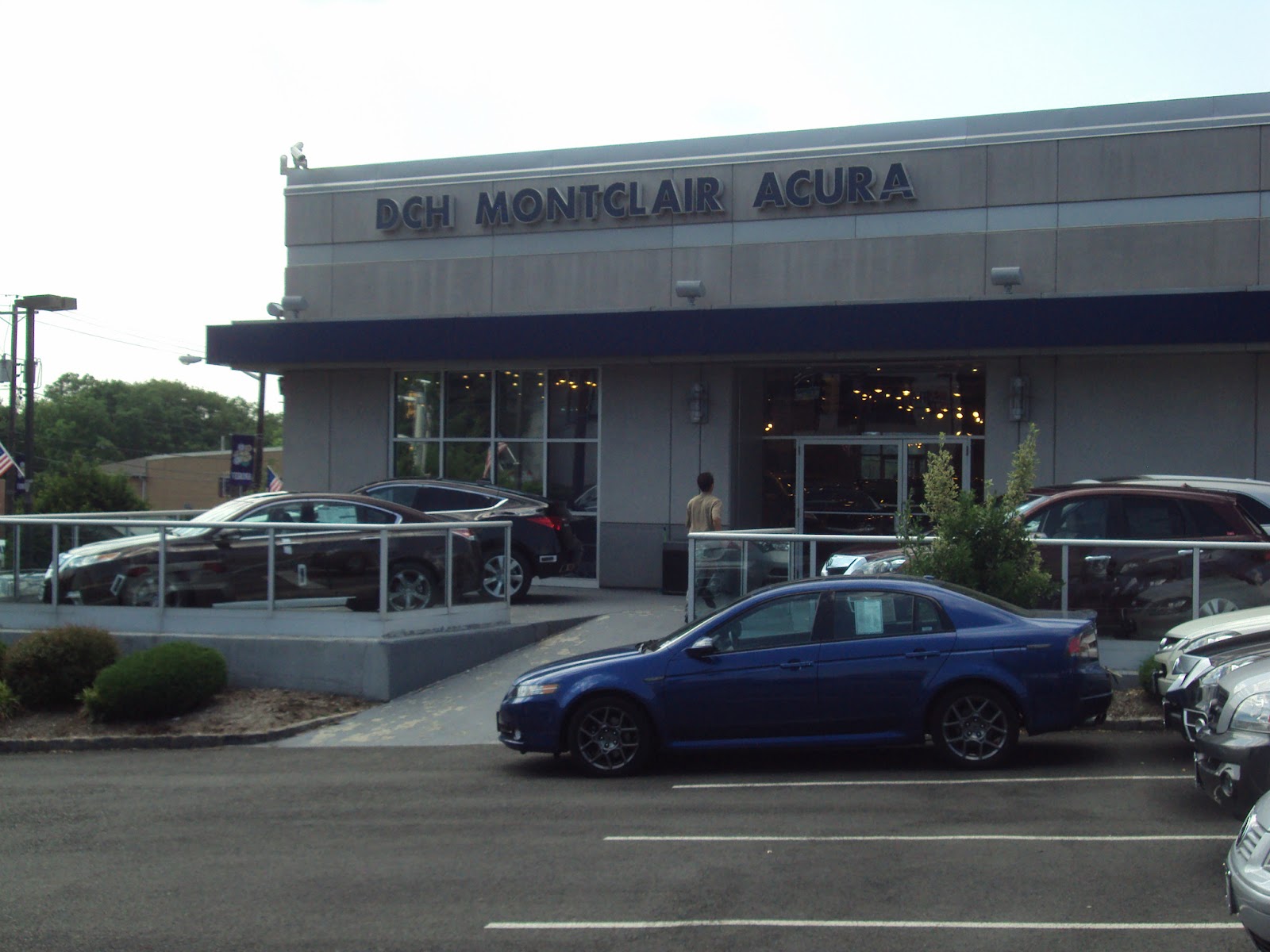 Photo of DCH Montclair Acura in Verona City, New Jersey, United States - 2 Picture of Point of interest, Establishment, Car dealer, Store, Car repair