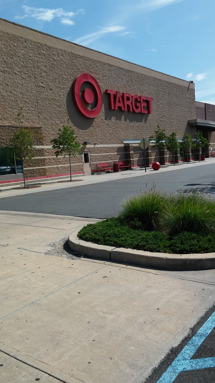 Photo of Target in Jersey City, New Jersey, United States - 4 Picture of Point of interest, Establishment, Store, Home goods store, Clothing store, Electronics store, Furniture store, Department store