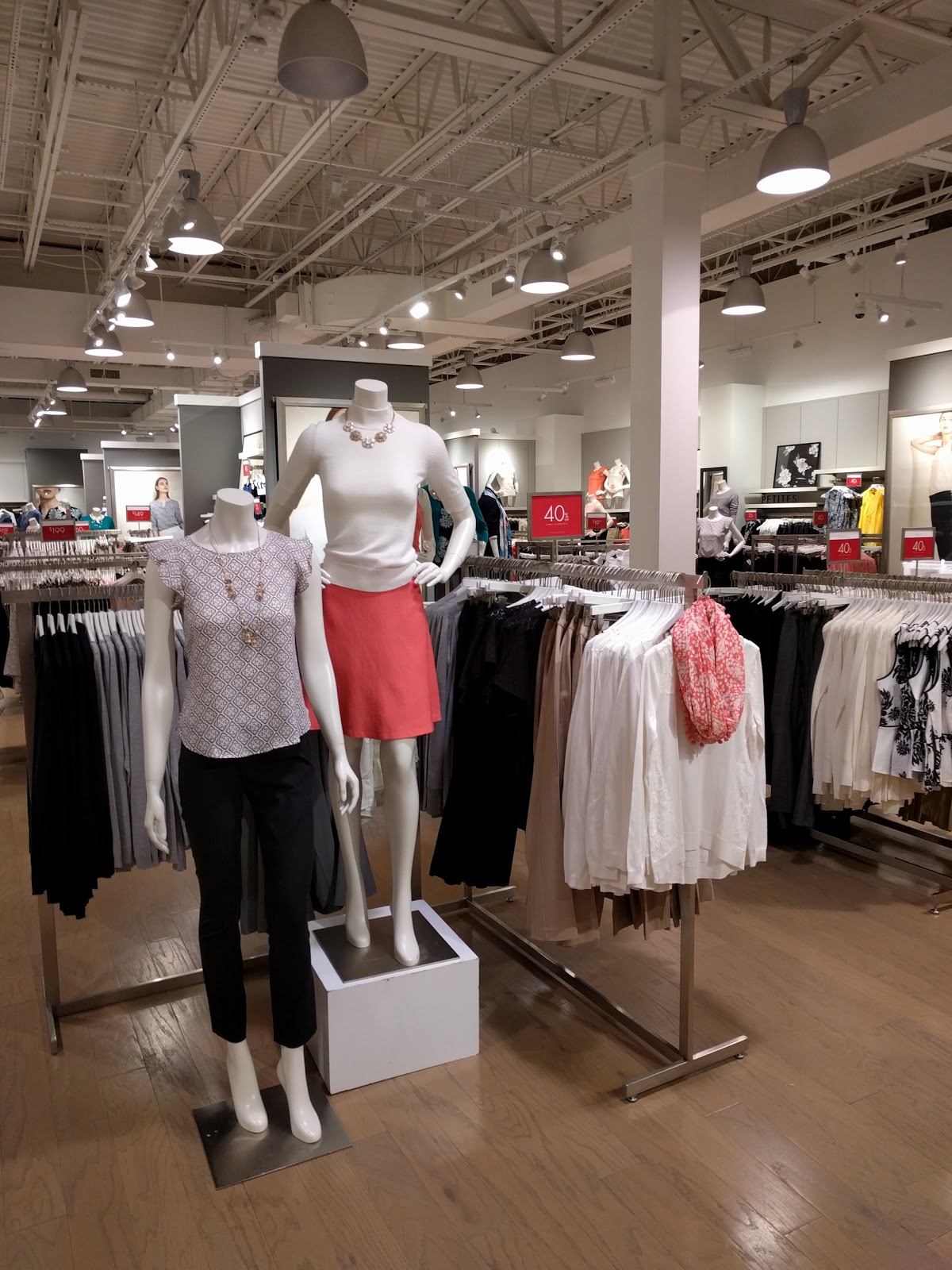 Photo of Ann Taylor Factory Store in Elizabeth City, New Jersey, United States - 1 Picture of Point of interest, Establishment, Store, Clothing store