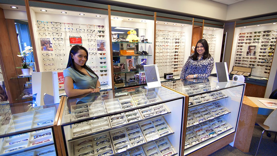 Photo of Broadway Vision Center at 170th in New York City, New York, United States - 1 Picture of Point of interest, Establishment, Health
