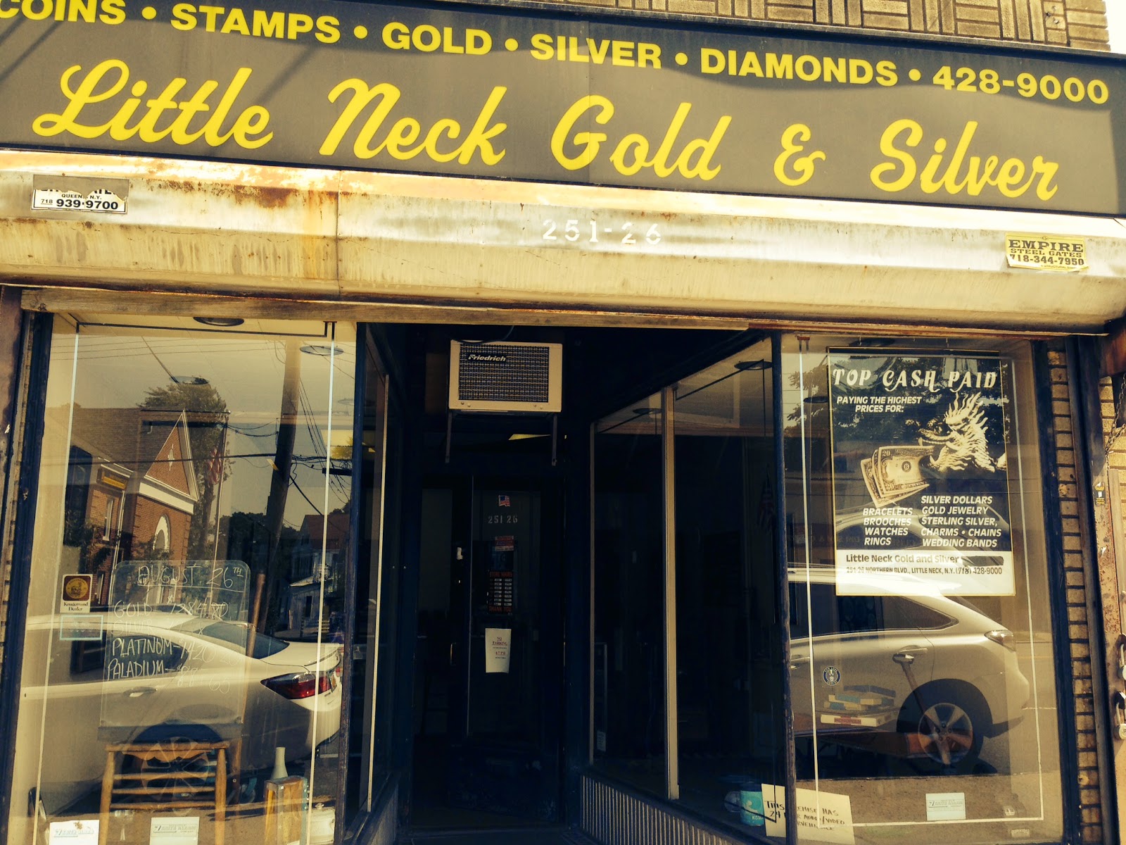 Photo of Little Neck Gold & Silver in Flushing City, New York, United States - 4 Picture of Point of interest, Establishment, Finance, Store, Jewelry store