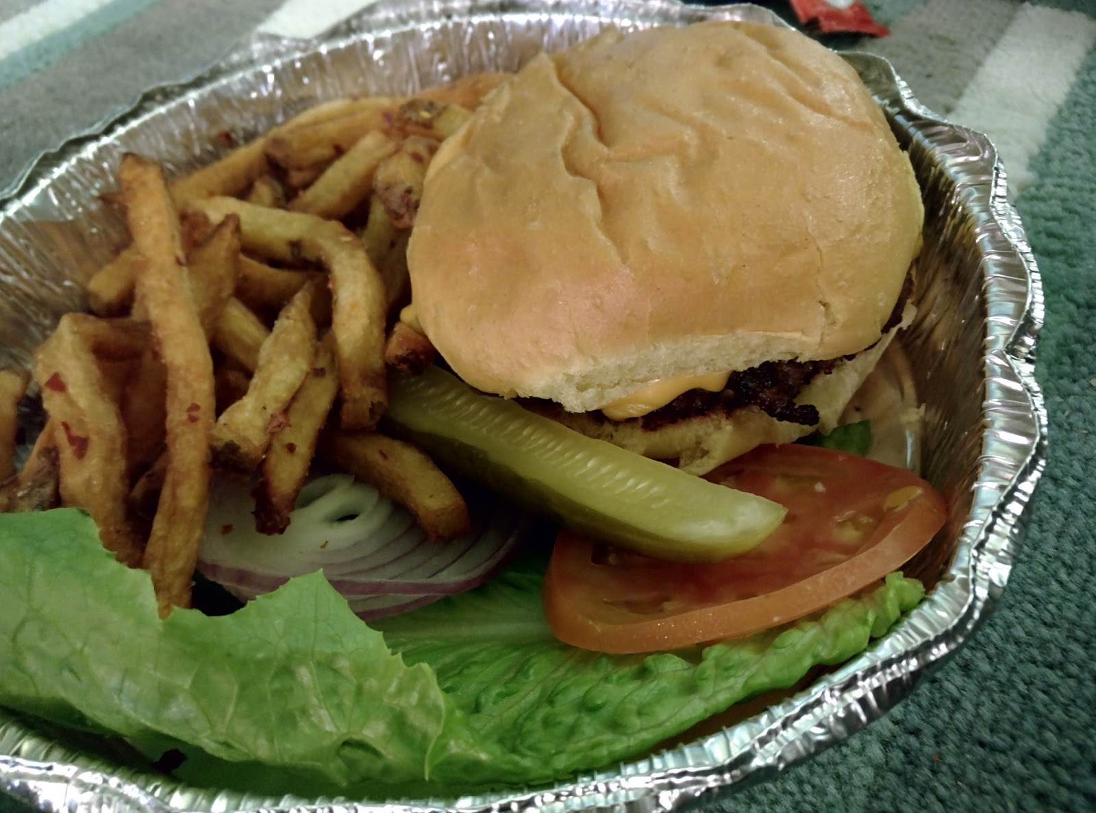 Photo of Burger It Up in Kings County City, New York, United States - 2 Picture of Restaurant, Food, Point of interest, Establishment, Meal takeaway