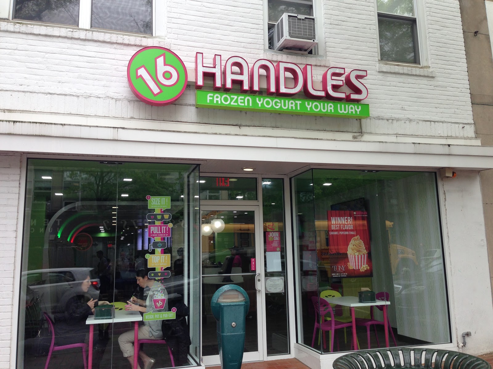 Photo of 16 Handles in Great Neck City, New York, United States - 1 Picture of Food, Point of interest, Establishment, Store