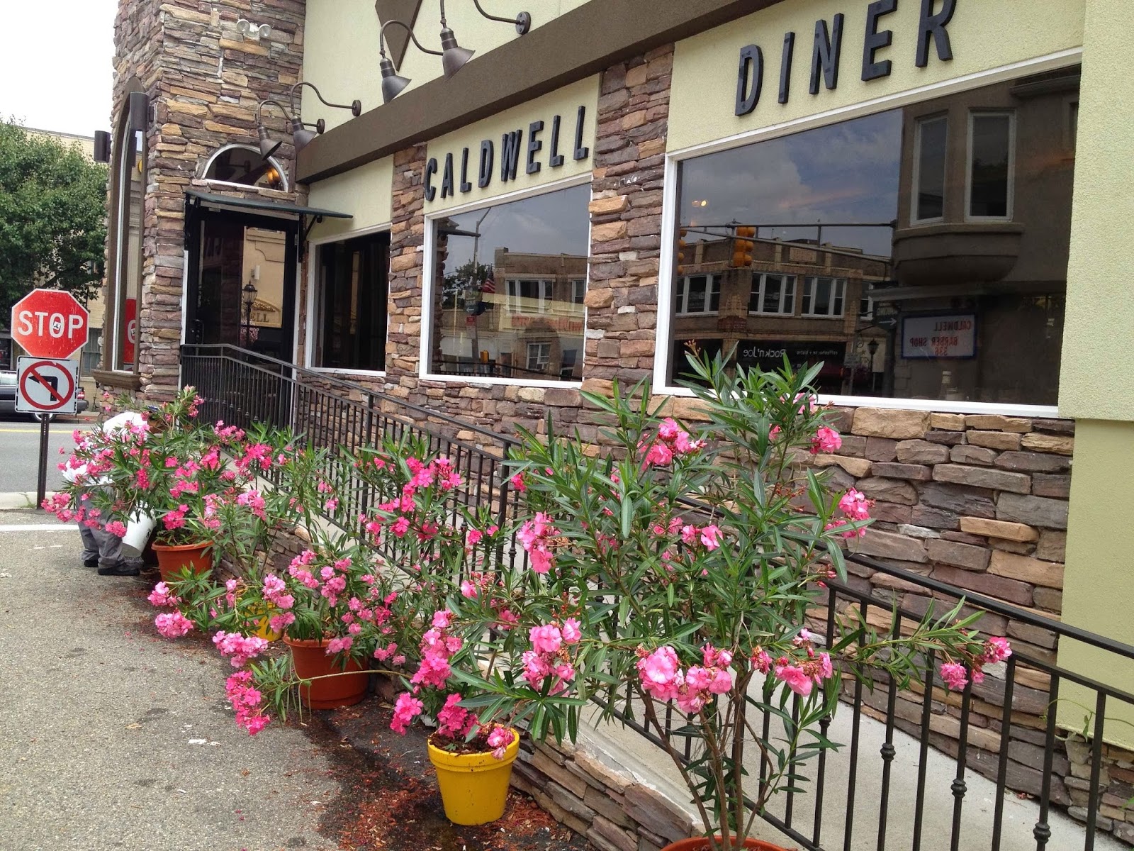 Photo of Caldwell Diner in Caldwell City, New Jersey, United States - 3 Picture of Restaurant, Food, Point of interest, Establishment, Store, Cafe