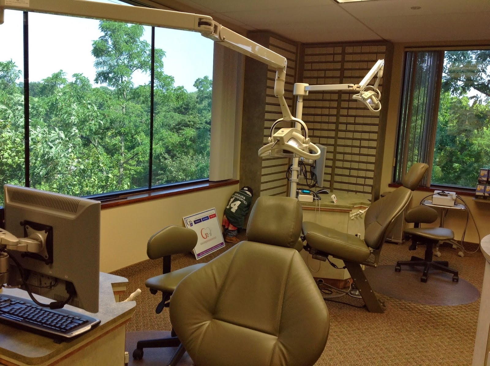 Photo of Grauer Orthodontics: Grauer Stewart J DDS in Roslyn City, New York, United States - 4 Picture of Point of interest, Establishment, Health, Dentist