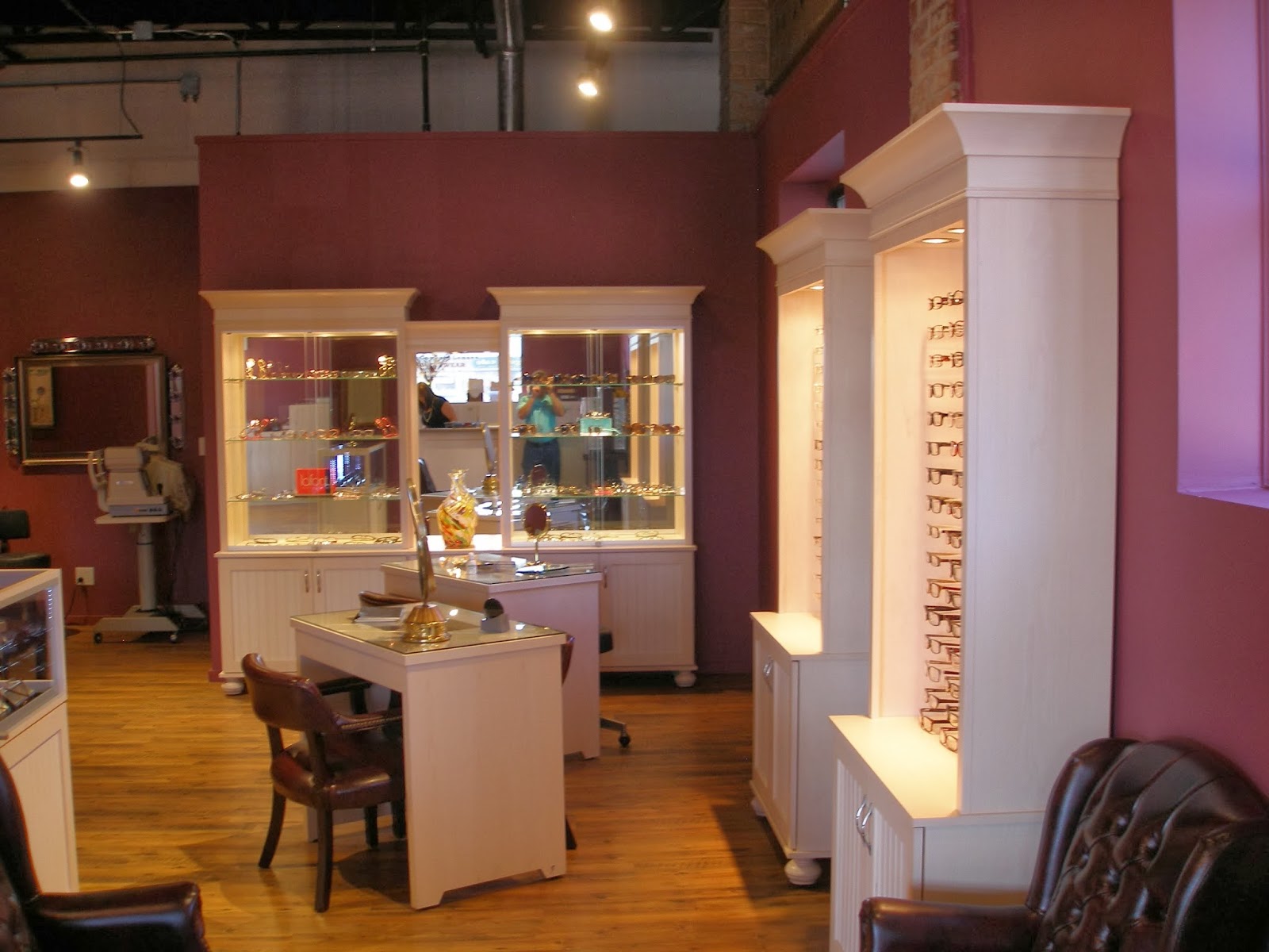 Photo of Unique Eye Optique in Albertson City, New York, United States - 8 Picture of Point of interest, Establishment, Store, Health