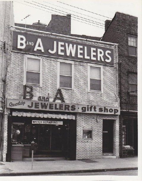 Photo of B & A Jewelers in Staten Island City, New York, United States - 3 Picture of Point of interest, Establishment, Finance, Store, Jewelry store