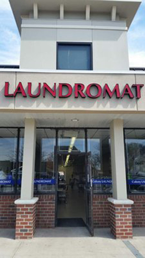 Photo of Colony Laundromat in Jersey City, New Jersey, United States - 7 Picture of Point of interest, Establishment, Laundry