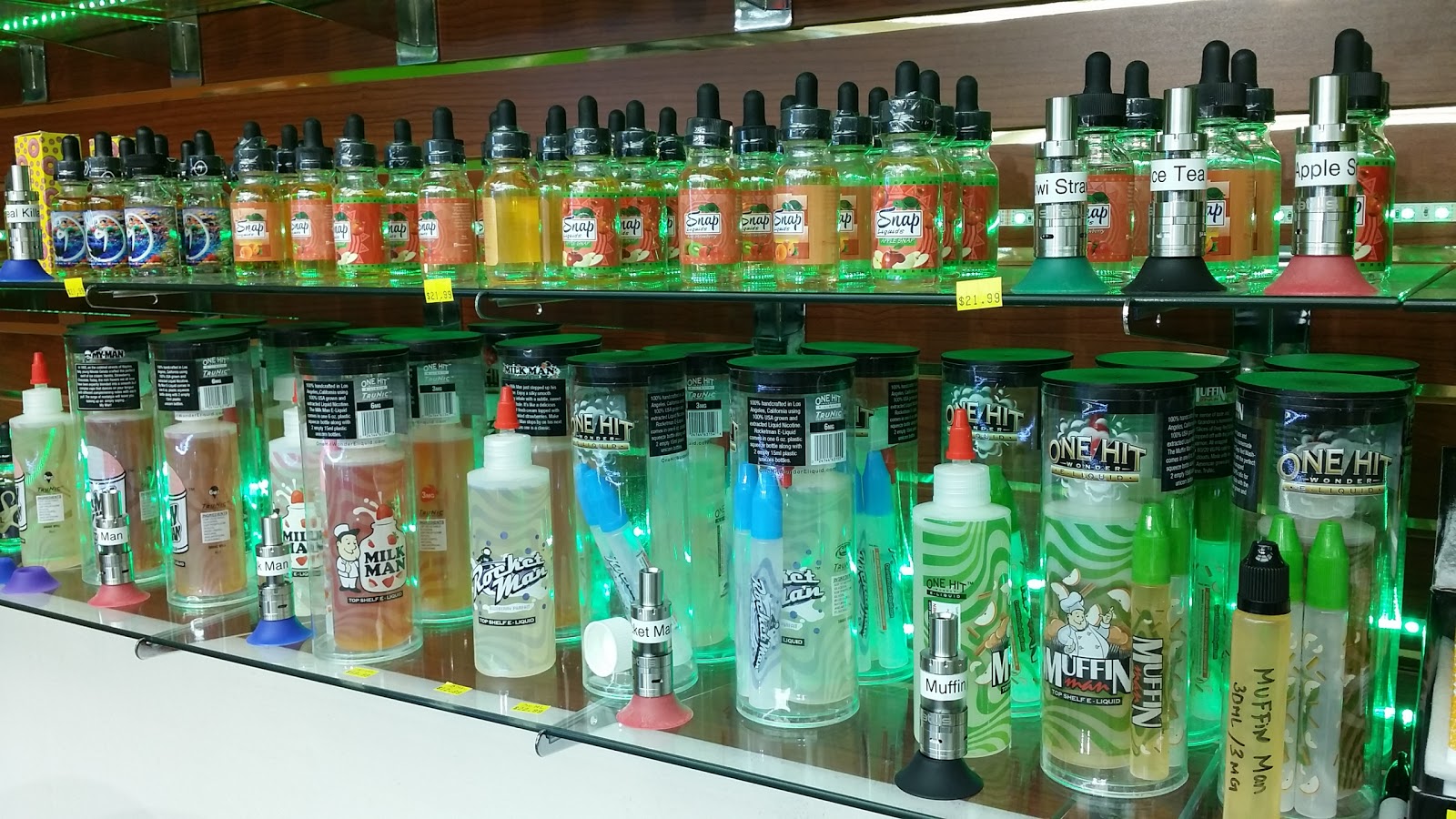 Photo of Aces Up Vapor & Smoke Shop in Williston Park City, New York, United States - 3 Picture of Point of interest, Establishment, Store