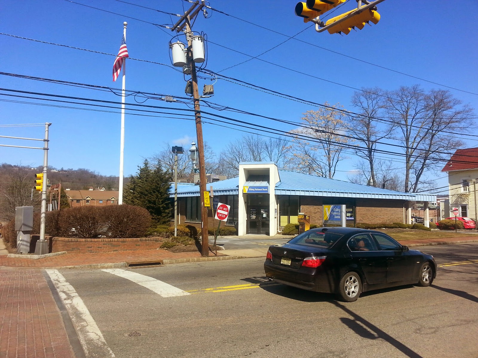 Photo of Valley National Bank in South Orange City, New Jersey, United States - 2 Picture of Point of interest, Establishment, Finance, Atm, Bank