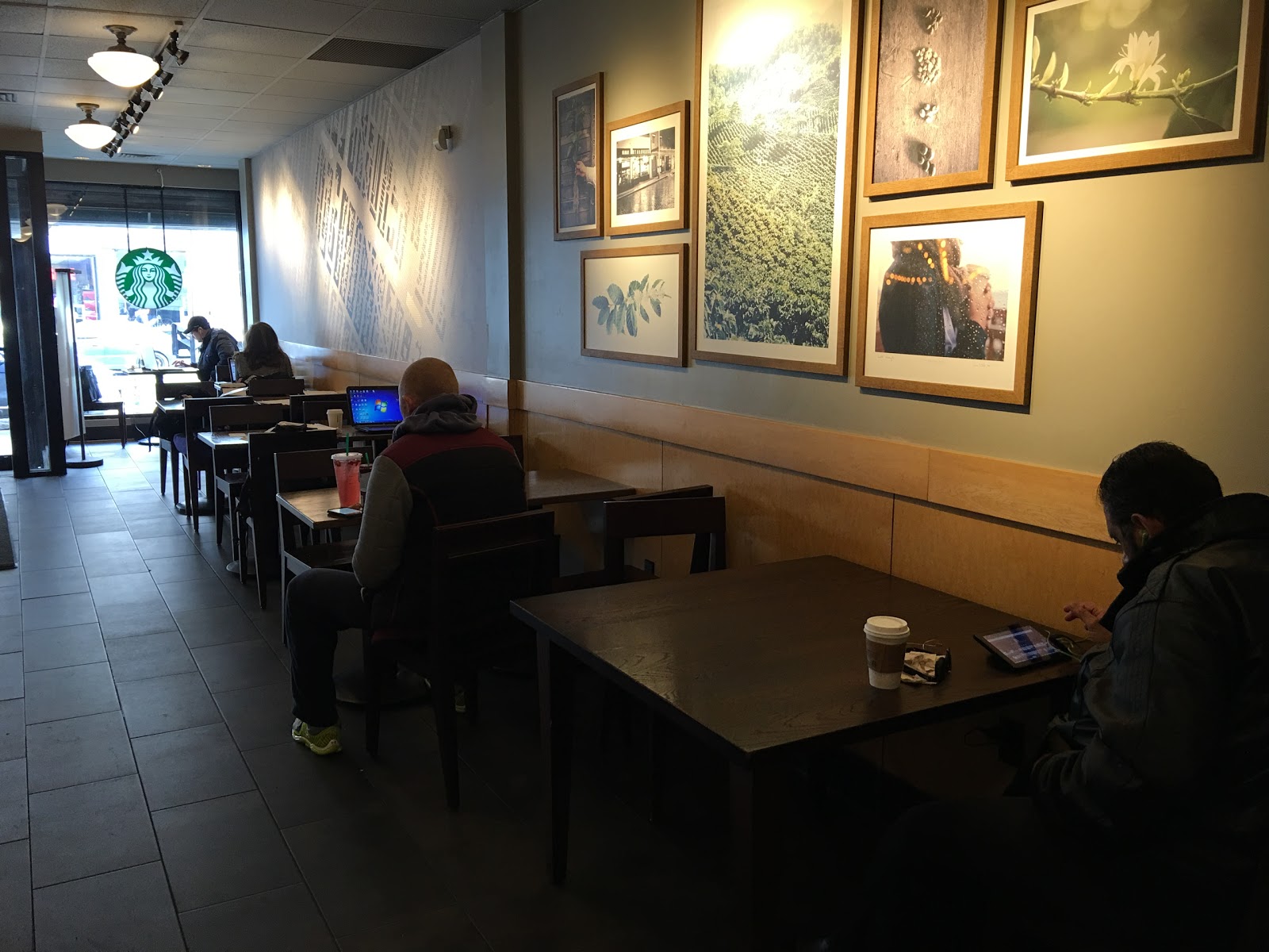 Photo of Starbucks in Queens City, New York, United States - 2 Picture of Food, Point of interest, Establishment, Store, Cafe