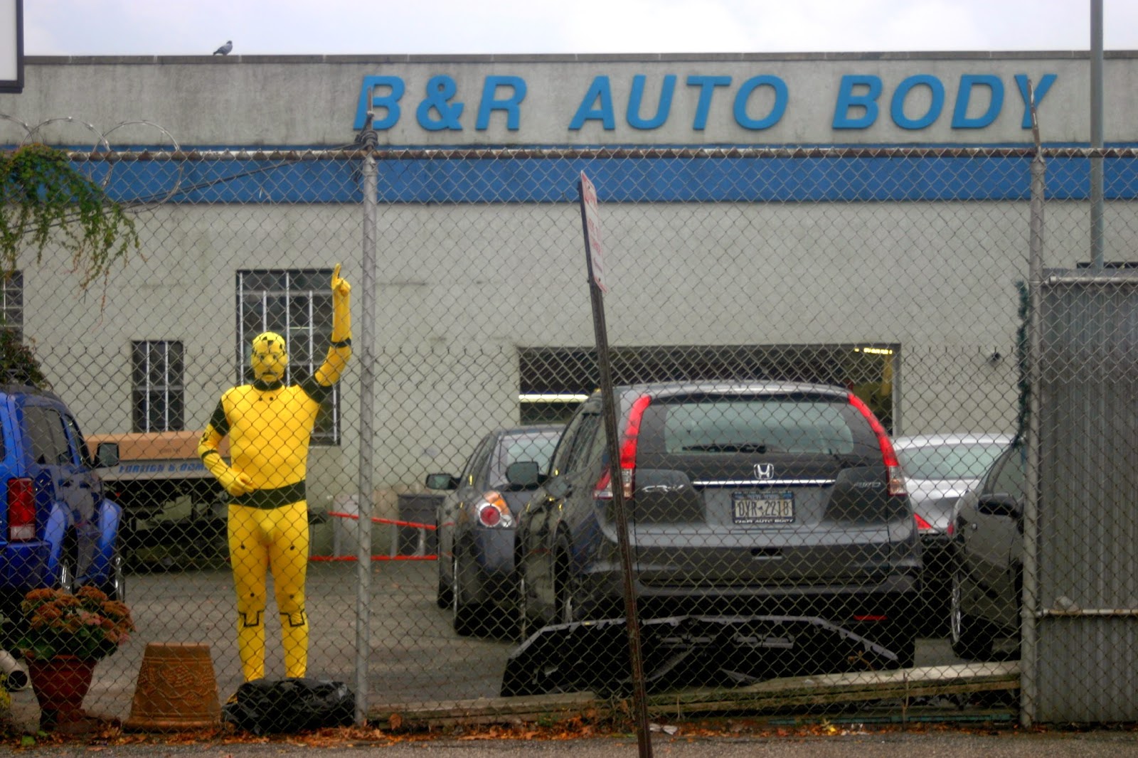 Photo of B & R Auto Body Inc in Garden City Park, New York, United States - 1 Picture of Point of interest, Establishment, Car repair