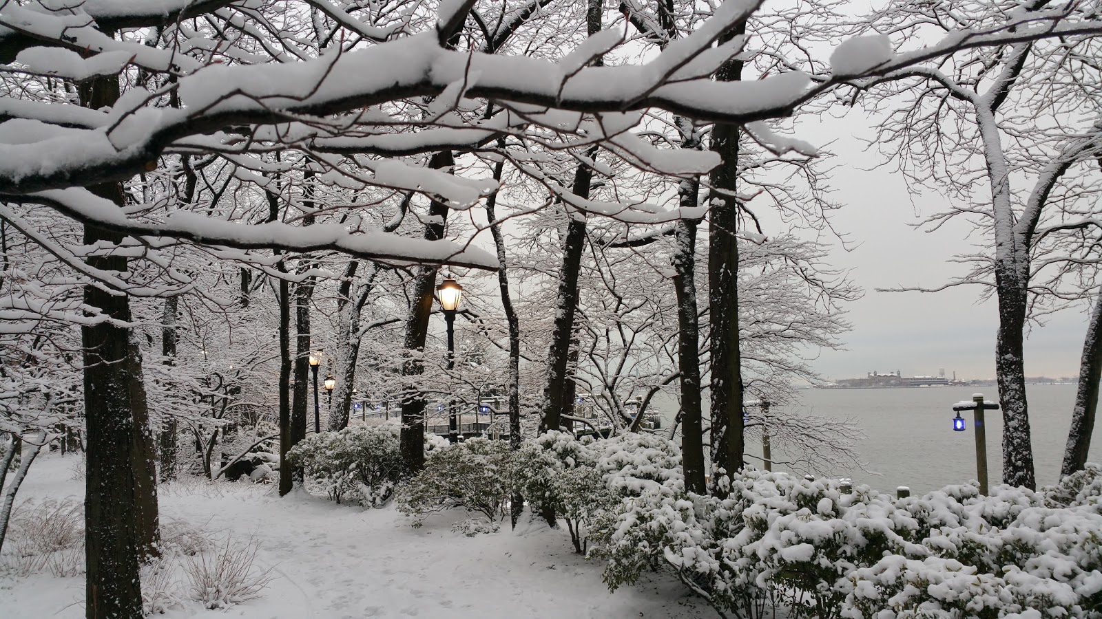 Photo of South Cove Park in New York City, New York, United States - 3 Picture of Point of interest, Establishment, Park