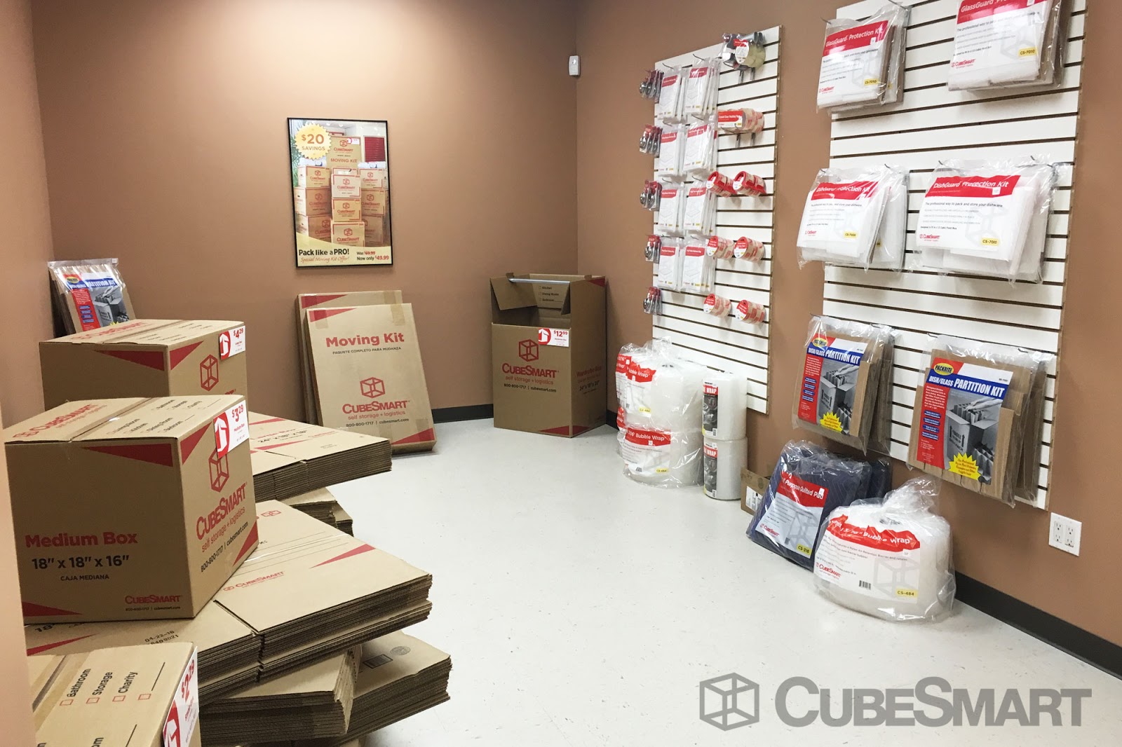 Photo of CubeSmart Self Storage in Bronx City, New York, United States - 2 Picture of Point of interest, Establishment, Moving company, Storage