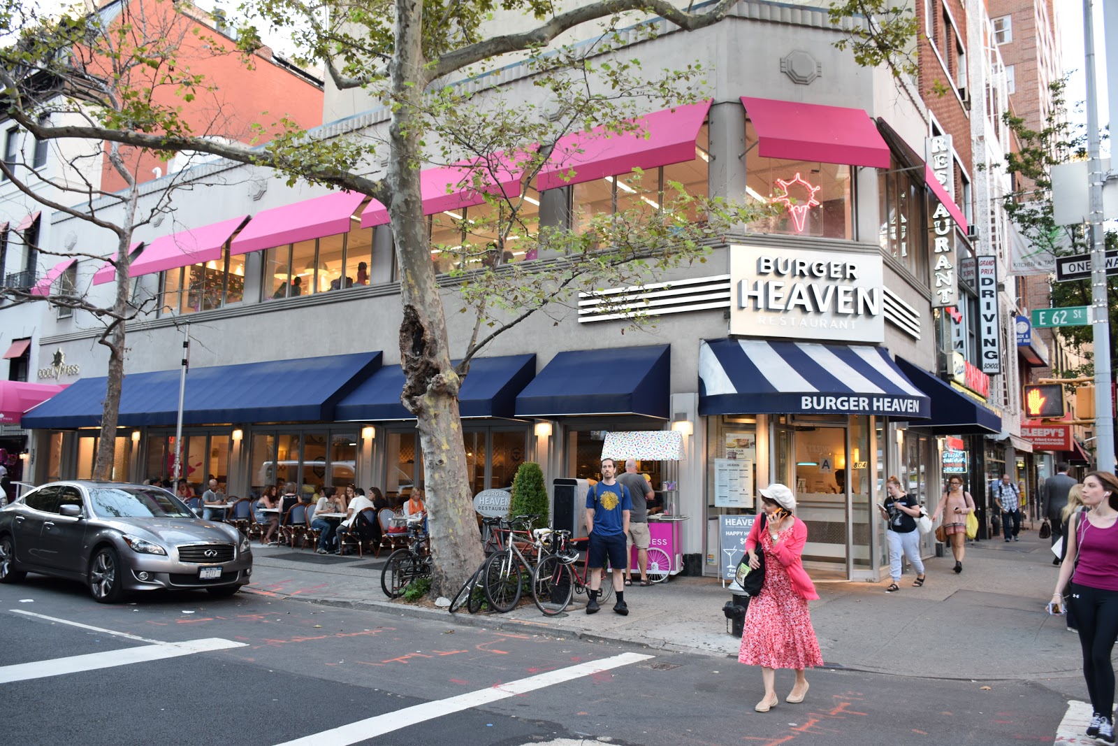 Photo of Burger Heaven in New York City, New York, United States - 8 Picture of Restaurant, Food, Point of interest, Establishment