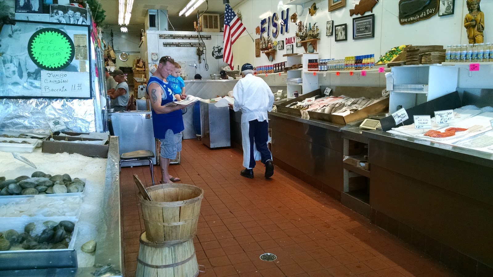 Photo of Avenue U Fish Market in Kings County City, New York, United States - 1 Picture of Food, Point of interest, Establishment