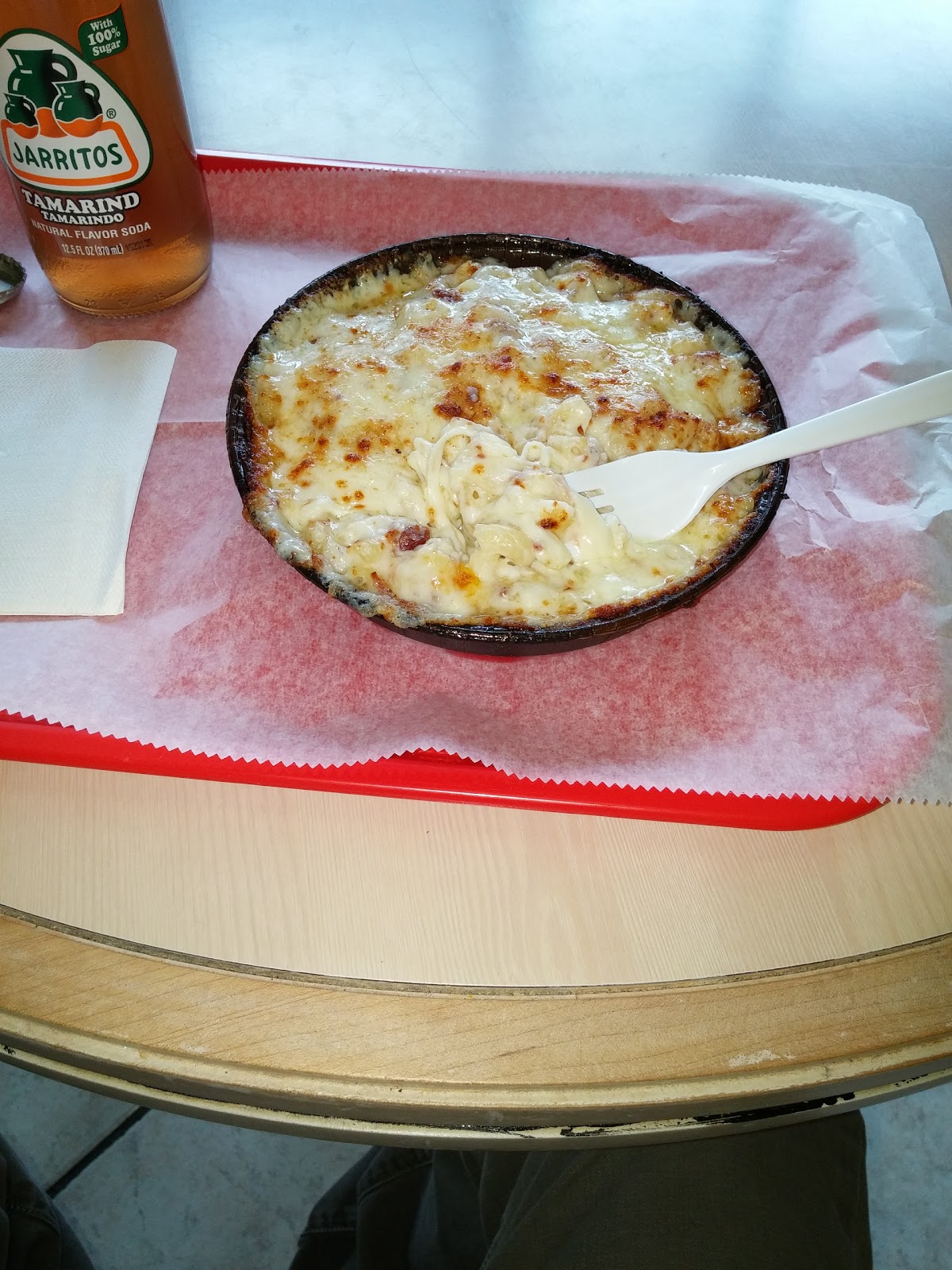 Photo of Landin Mac & Cheese in Bronx City, New York, United States - 3 Picture of Restaurant, Food, Point of interest, Establishment, Store, Meal takeaway