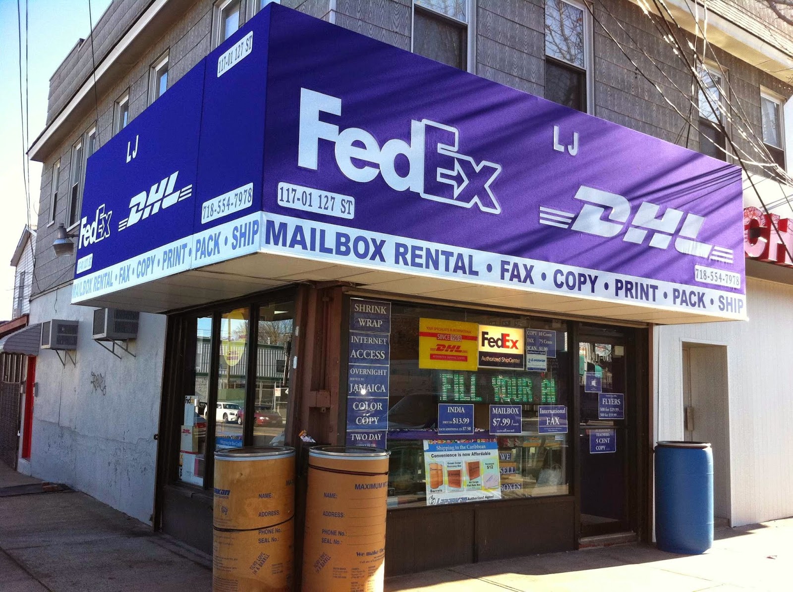 Photo of LJ HUB in South Ozone Park City, New York, United States - 1 Picture of Point of interest, Establishment, Finance, Store, Post office, Travel agency