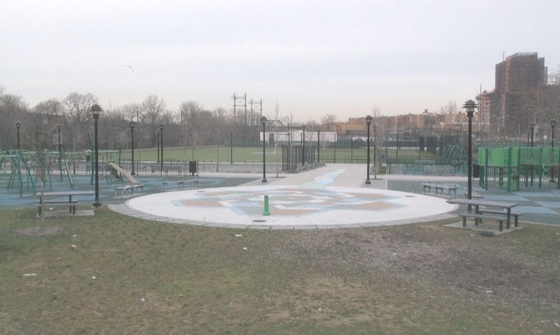 Photo of Starlight Park in Bronx City, New York, United States - 7 Picture of Point of interest, Establishment, Park
