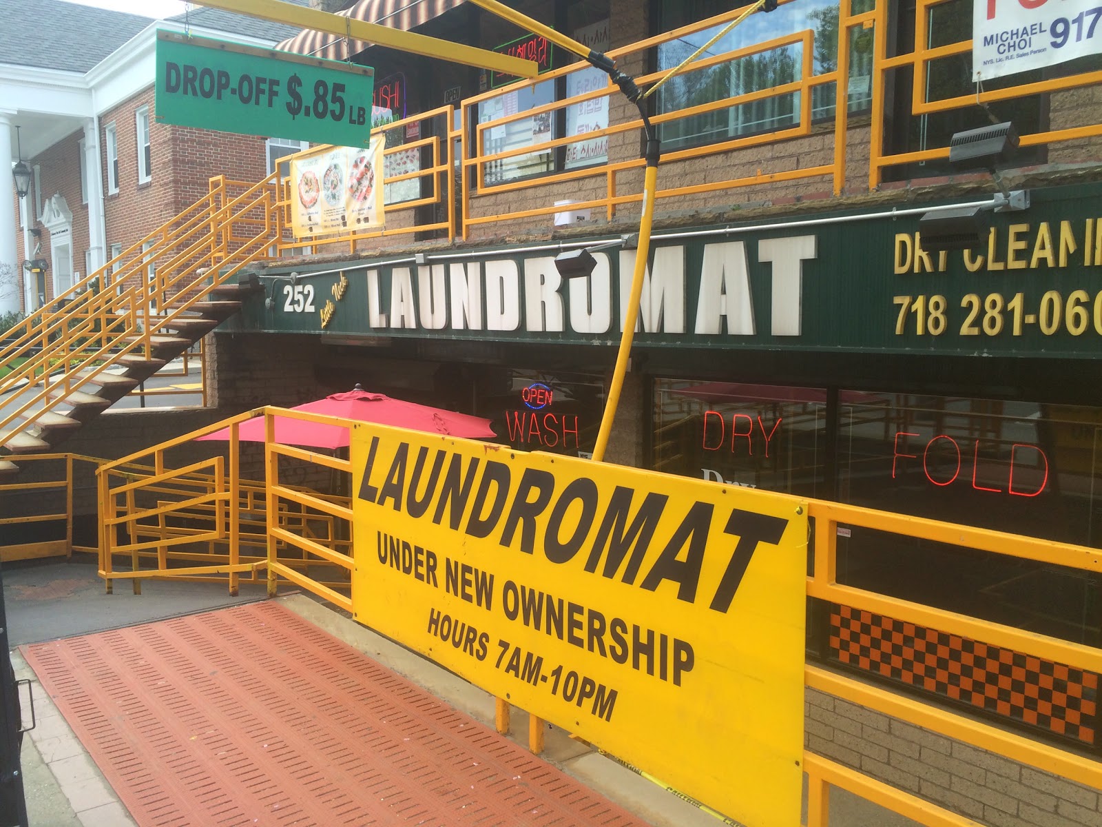 Photo of Express 1 Laundromat in Queens City, New York, United States - 2 Picture of Point of interest, Establishment, Laundry