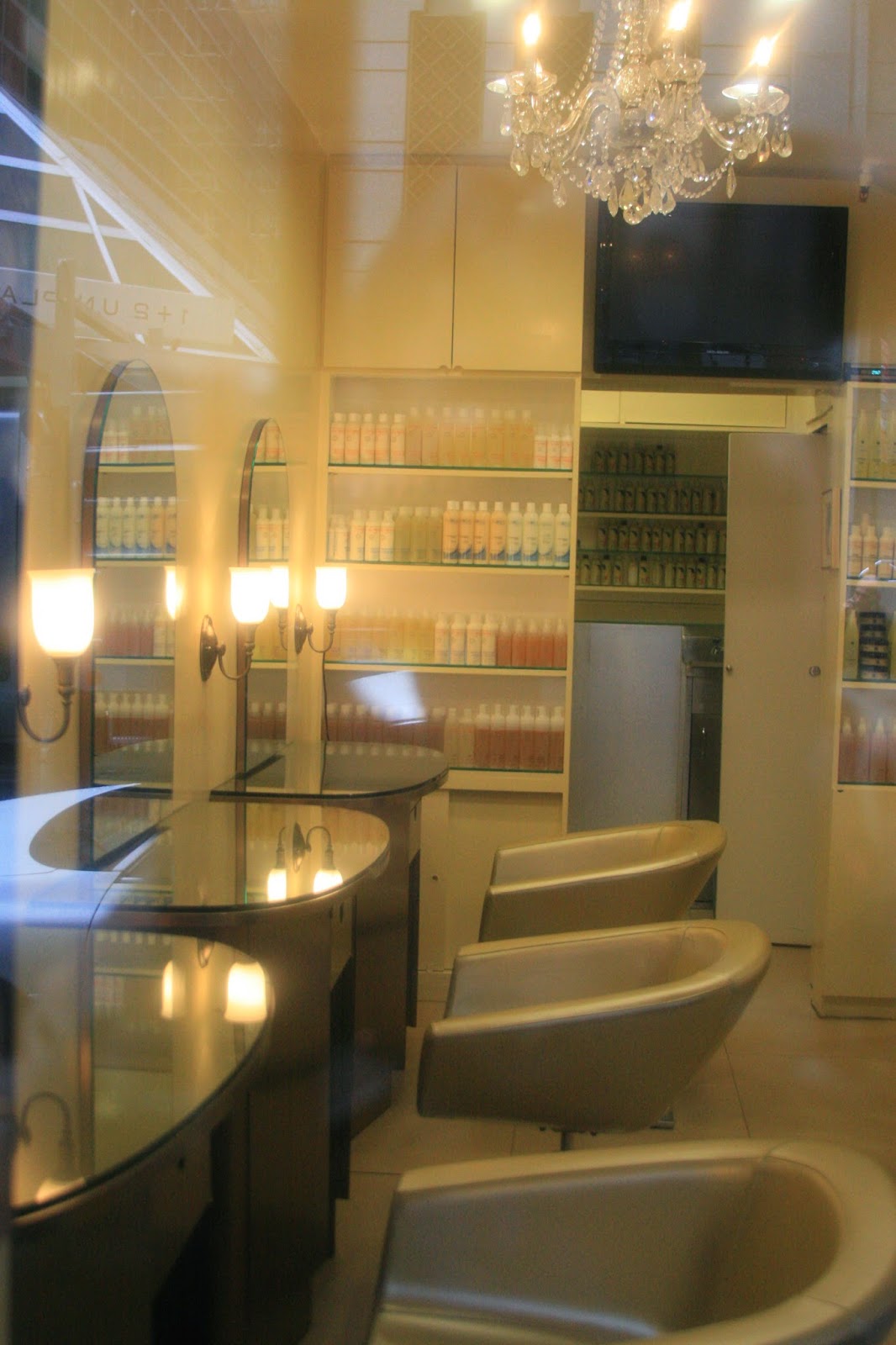 Photo of Le Salon NYC in New York City, New York, United States - 1 Picture of Point of interest, Establishment, Beauty salon, Hair care