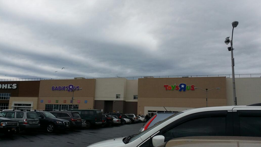 Photo of Toys"R"Us in Brooklyn City, New York, United States - 1 Picture of Point of interest, Establishment, Store