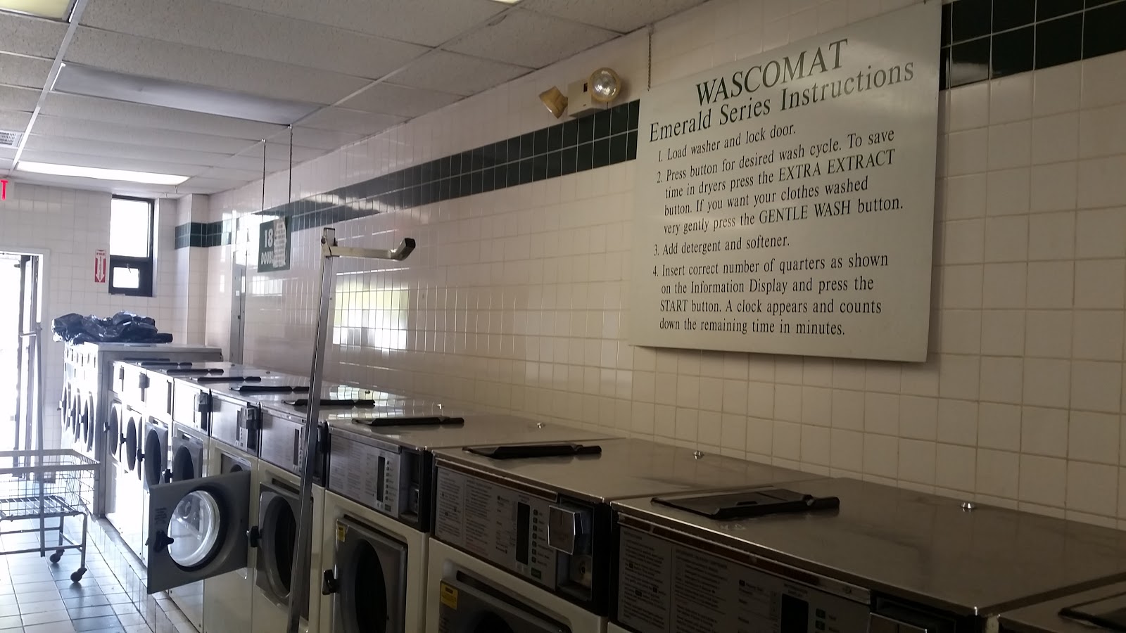 Photo of Modern Launderette in Teaneck City, New Jersey, United States - 7 Picture of Point of interest, Establishment, Laundry