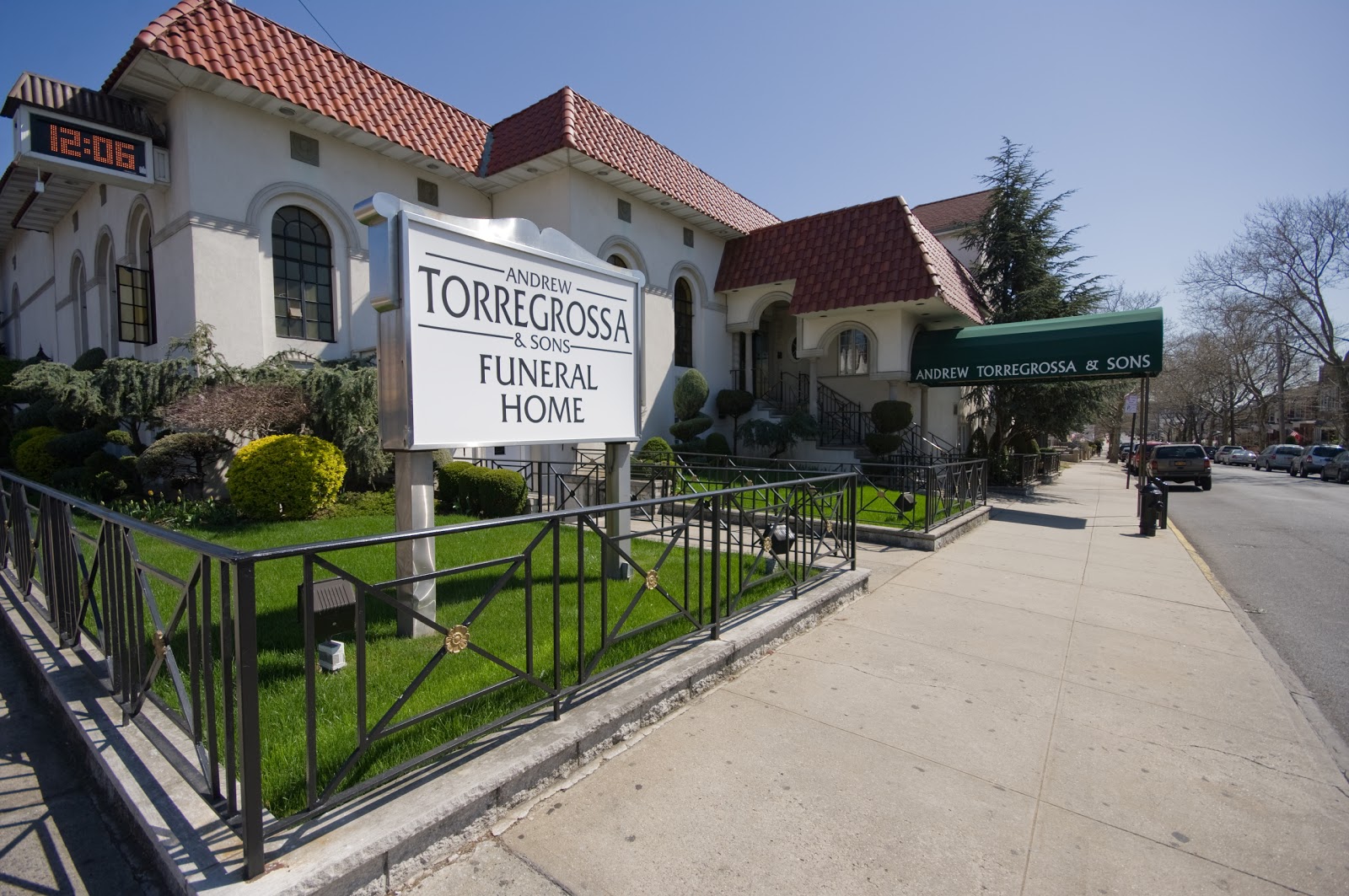 Photo of Andrew Torregrossa & Sons, Inc. Funeral Homes in Brooklyn City, New York, United States - 5 Picture of Point of interest, Establishment, Funeral home