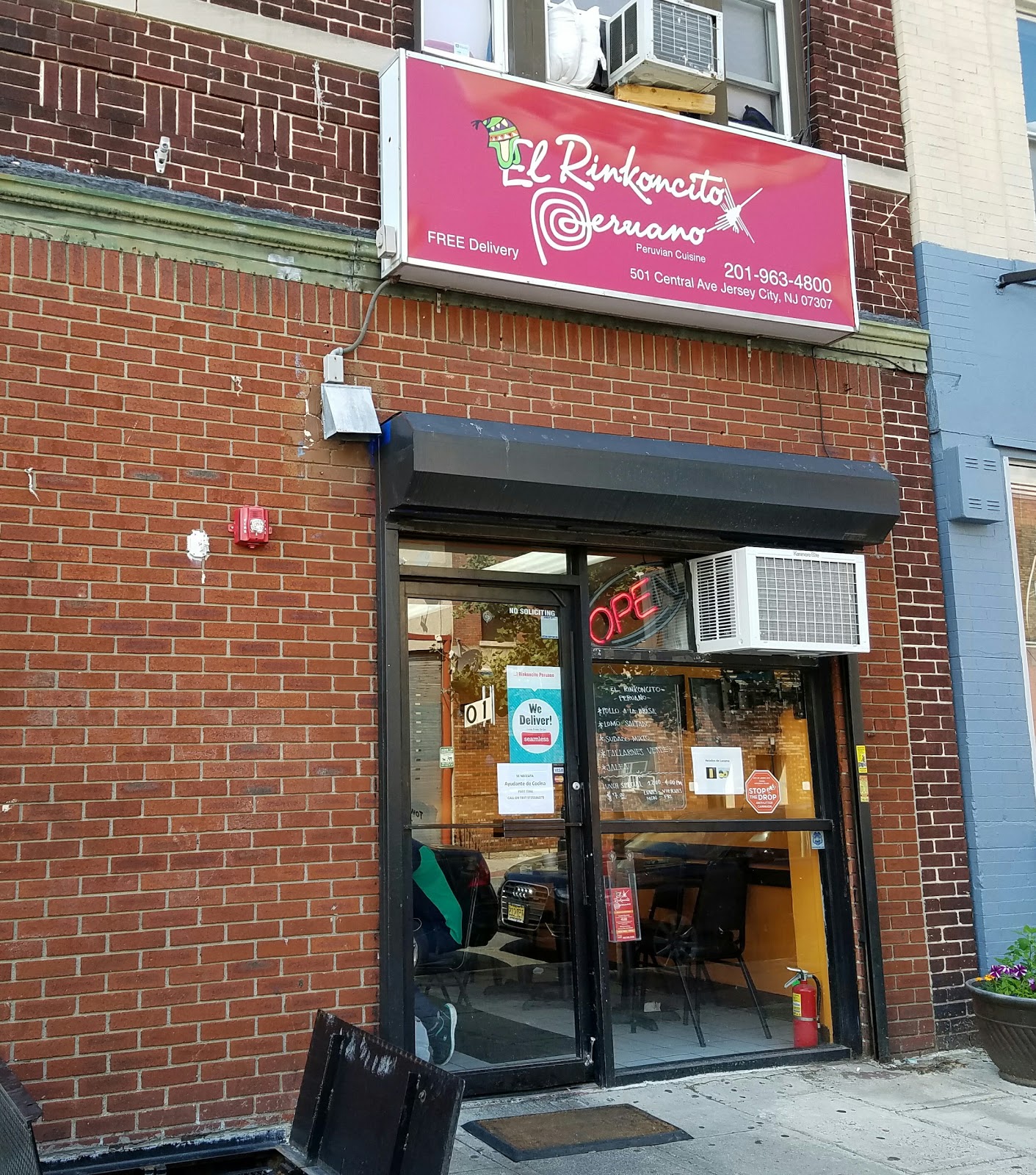 Photo of El Rinkoncito Peruano, Restaurant in Jersey City, New Jersey, United States - 2 Picture of Restaurant, Food, Point of interest, Establishment