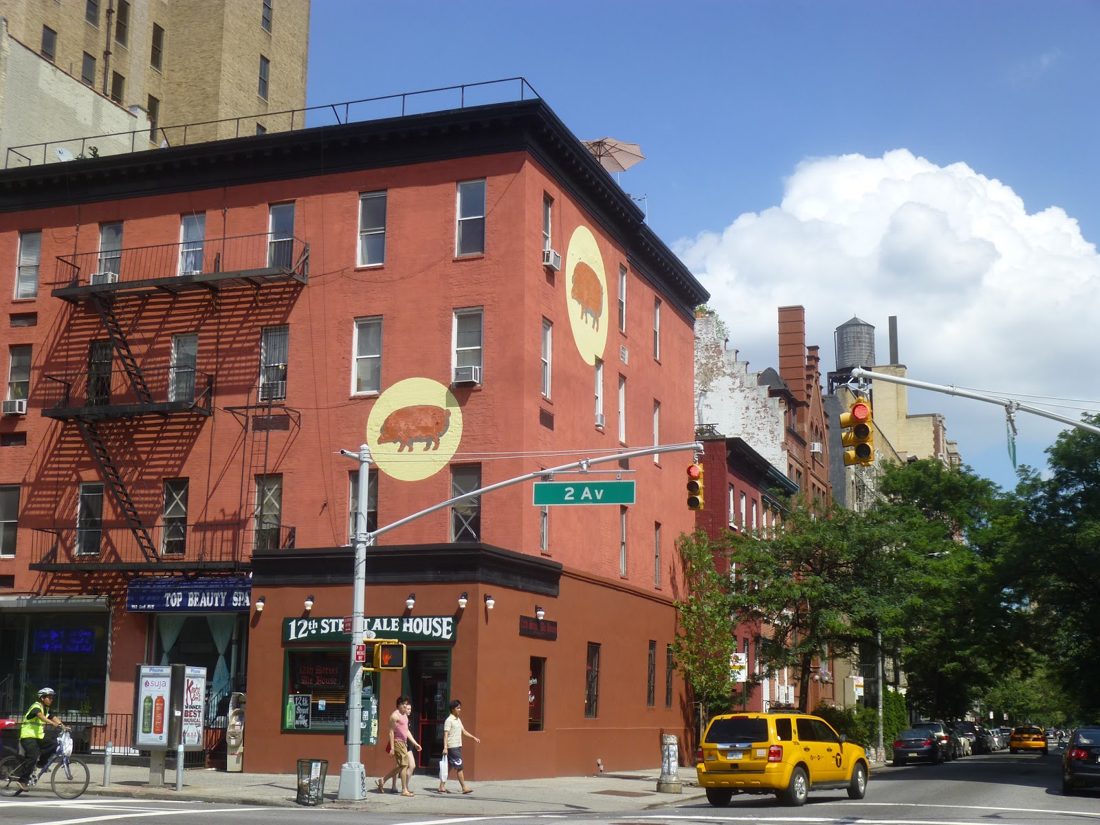 Photo of 12th Street Ale House in New York City, New York, United States - 1 Picture of Restaurant, Food, Point of interest, Establishment, Bar