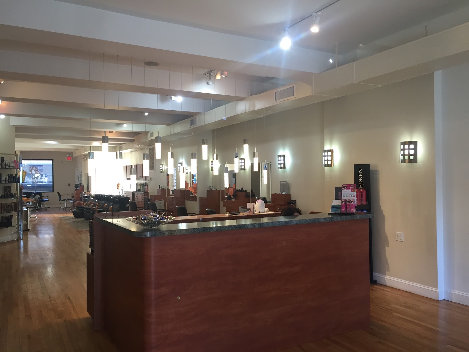 Photo of Louis De Chiarro Salon in Tuckahoe City, New York, United States - 1 Picture of Point of interest, Establishment, Beauty salon, Hair care
