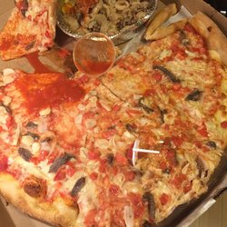 Photo of Pino's La Forchetta Pizza in Brooklyn City, New York, United States - 4 Picture of Restaurant, Food, Point of interest, Establishment, Meal takeaway, Meal delivery