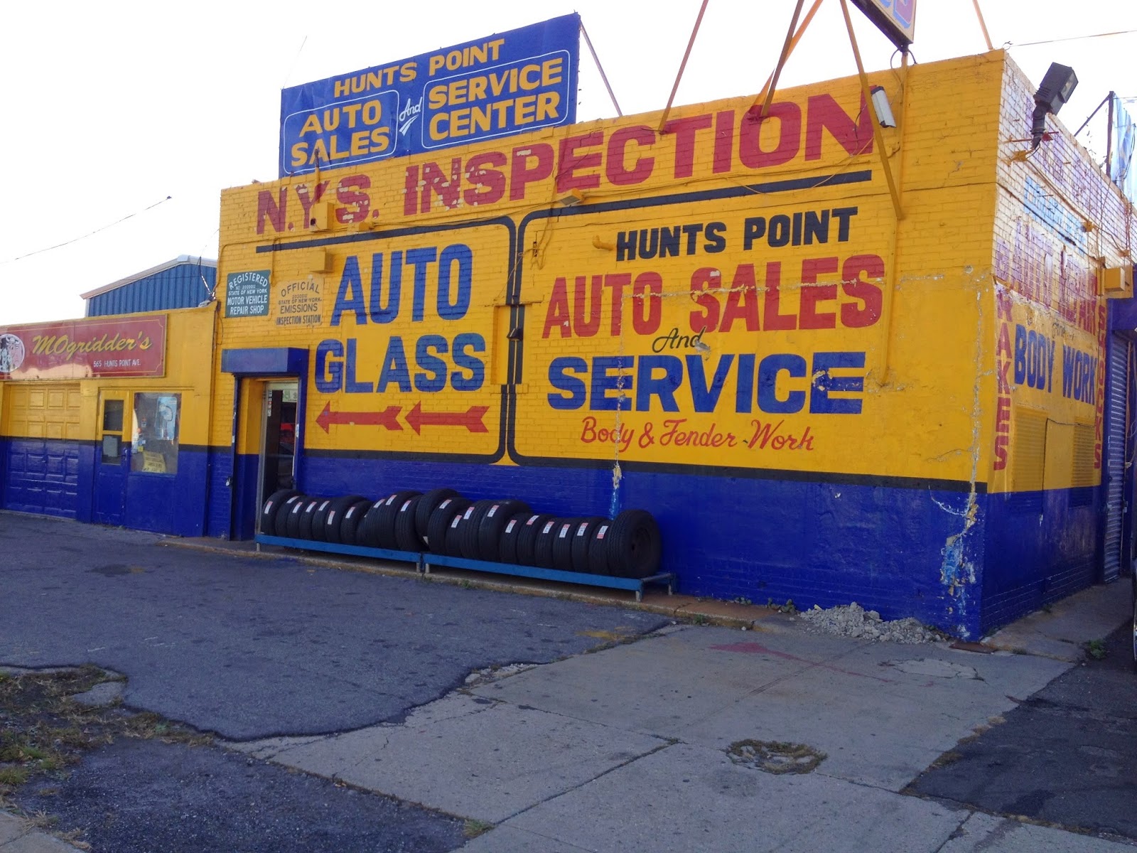 Photo of Hunts Point Auto Service center in Bronx City, New York, United States - 4 Picture of Point of interest, Establishment, Store, Car repair