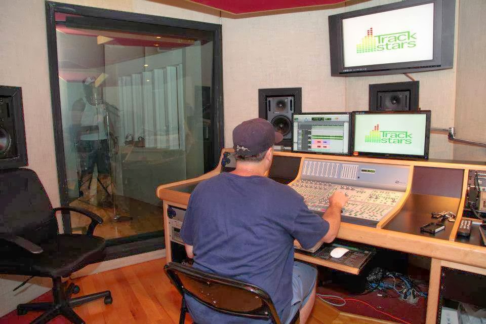 Photo of Track Stars Studios (Laughing Dog) Recording & Rehearsal Studio in Staten Island City, New York, United States - 6 Picture of Point of interest, Establishment