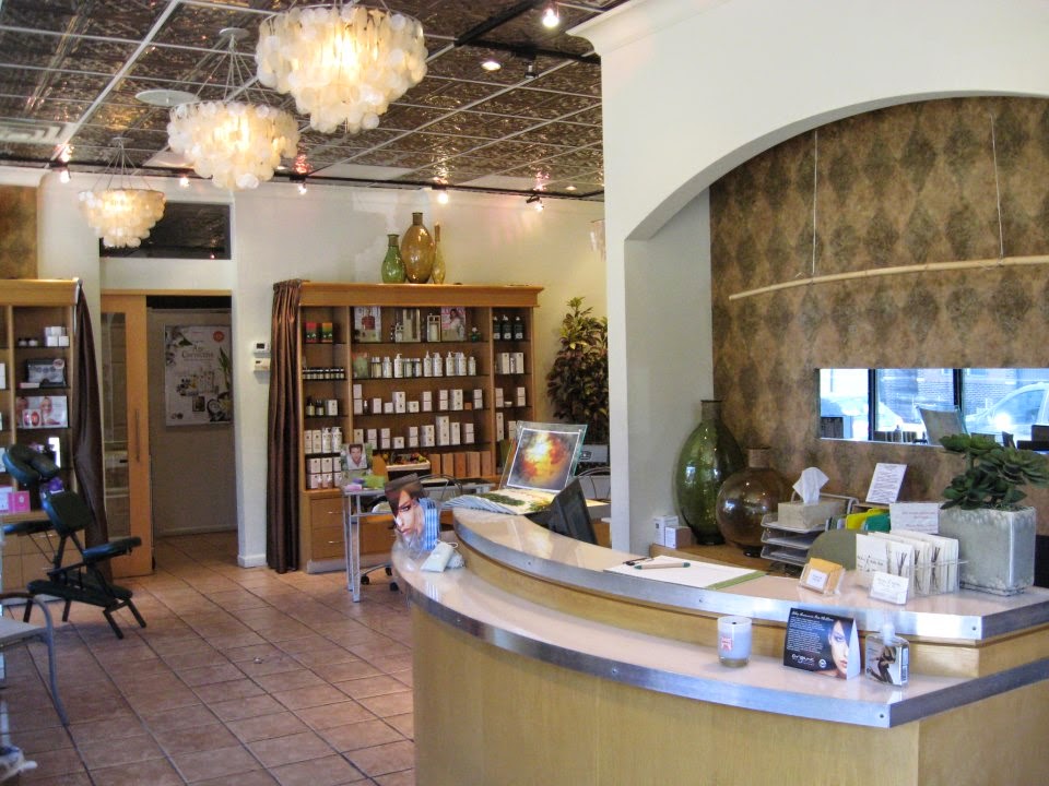 Photo of The Face and Body Shop in Astoria City, New York, United States - 1 Picture of Point of interest, Establishment, Health, Spa, Beauty salon, Hair care