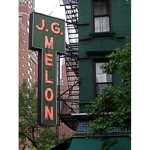 Photo of J.G. Melon in New York City, New York, United States - 4 Picture of Restaurant, Food, Point of interest, Establishment, Bar