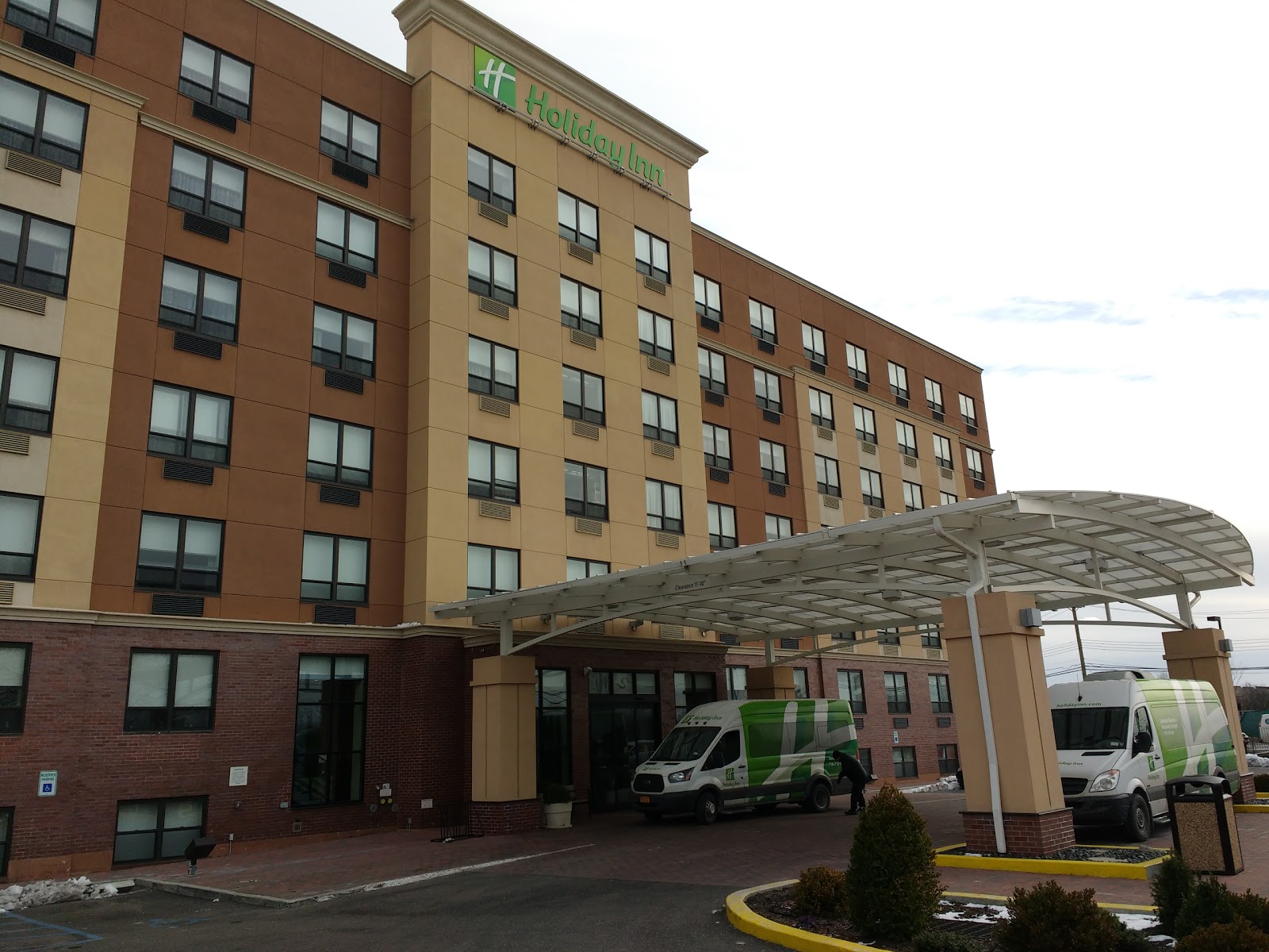 Photo of Holiday Inn New York JFK Airport in Jamaica City, New York, United States - 1 Picture of Point of interest, Establishment, Lodging