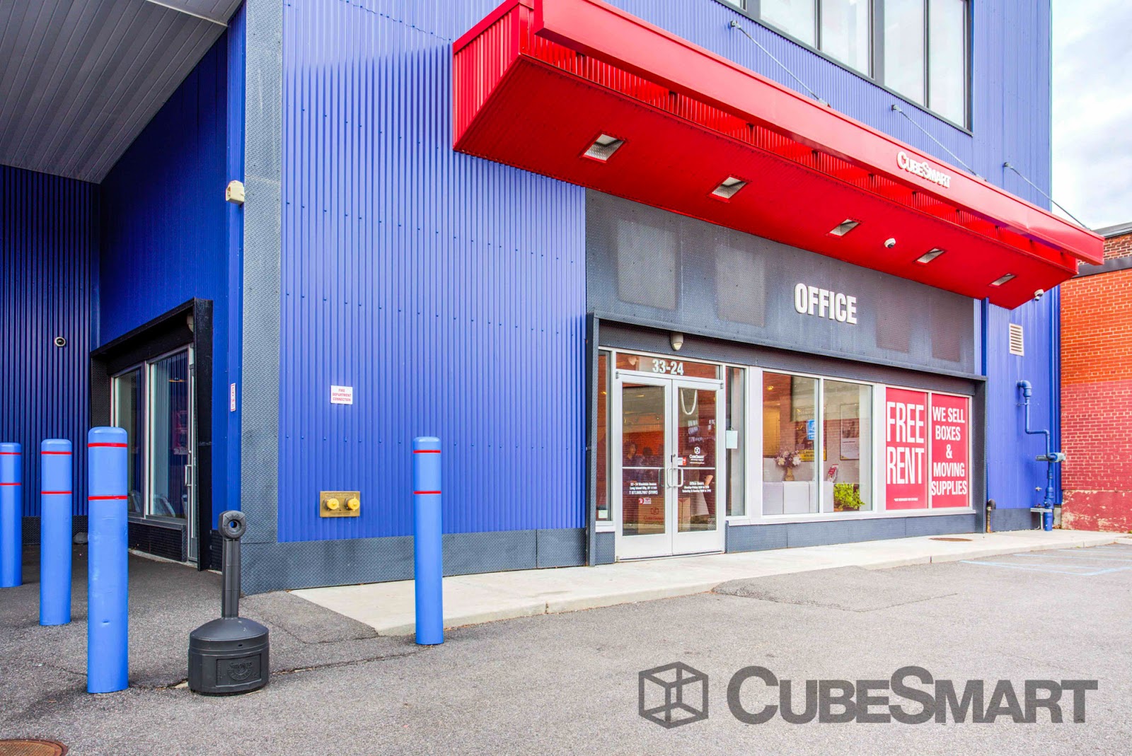 Photo of CubeSmart Self Storage in Queens City, New York, United States - 8 Picture of Point of interest, Establishment, Moving company, Storage