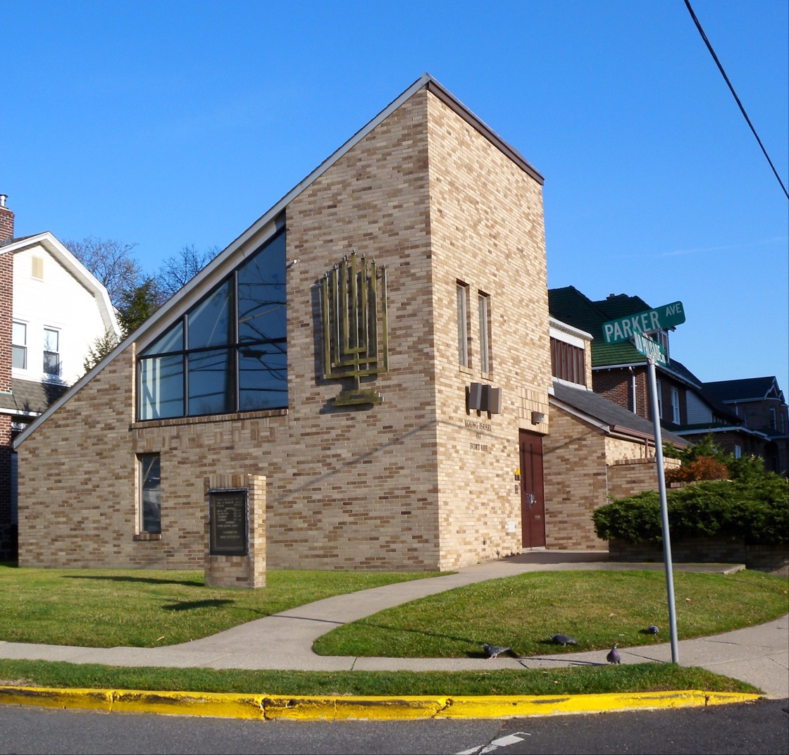 Photo of Young Israel of Fort Lee in Fort Lee City, New Jersey, United States - 1 Picture of Point of interest, Establishment, Place of worship, Synagogue