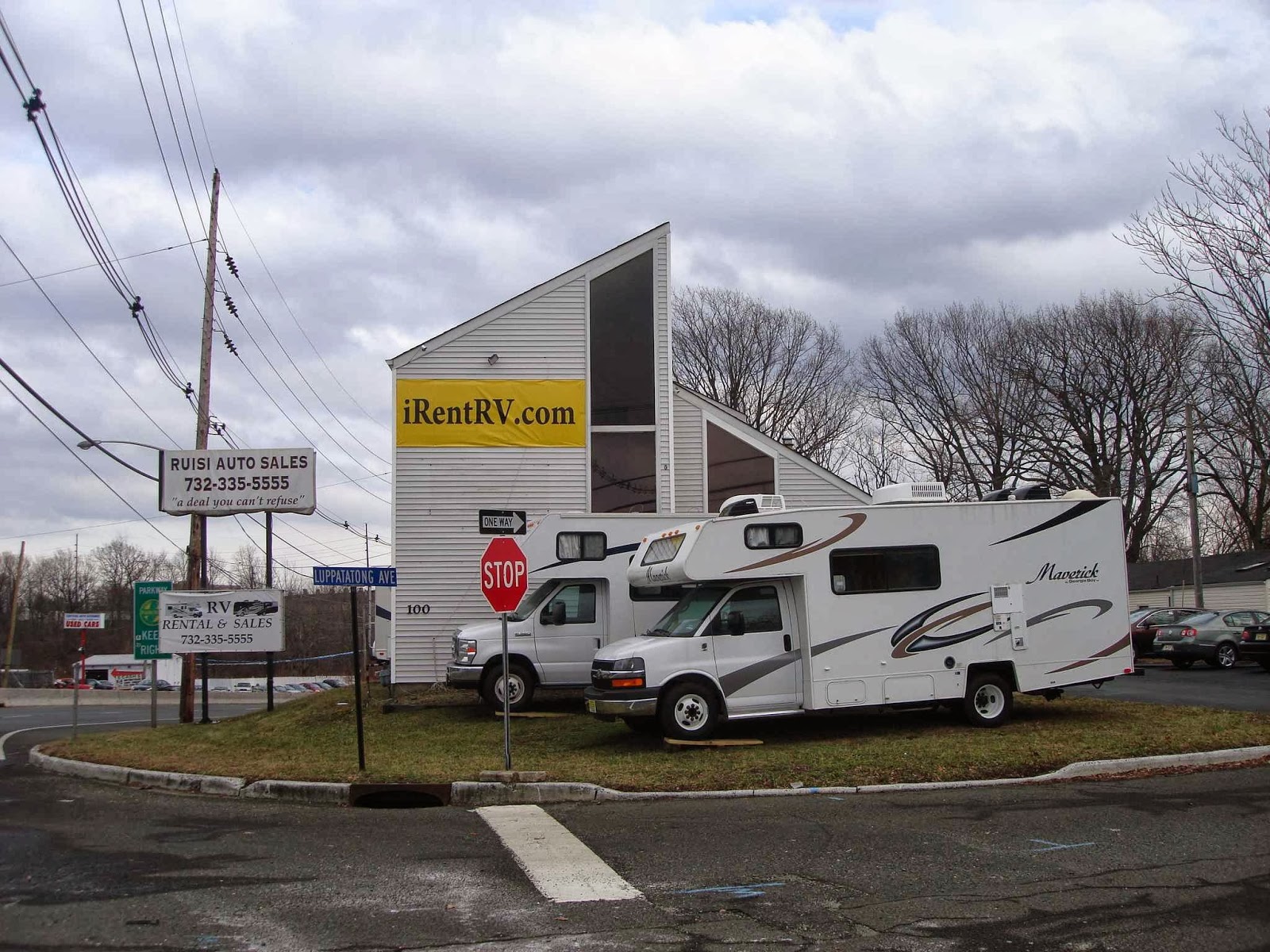 Photo of Ruisi Auto Sales in Keyport City, New Jersey, United States - 2 Picture of Point of interest, Establishment, Car dealer, Store, Real estate agency