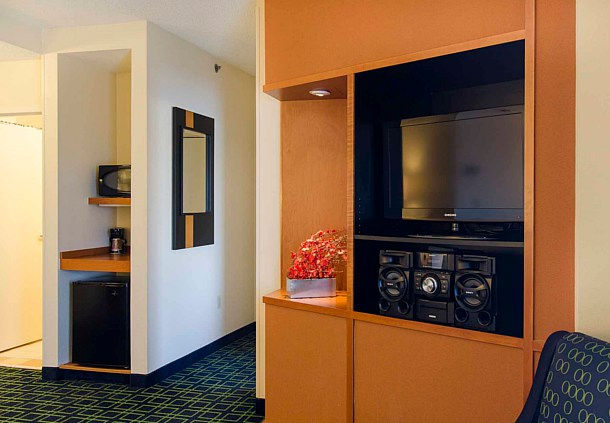 Photo of Fairfield Inn & Suites Newark Liberty International Airport in Newark City, New Jersey, United States - 6 Picture of Point of interest, Establishment, Lodging