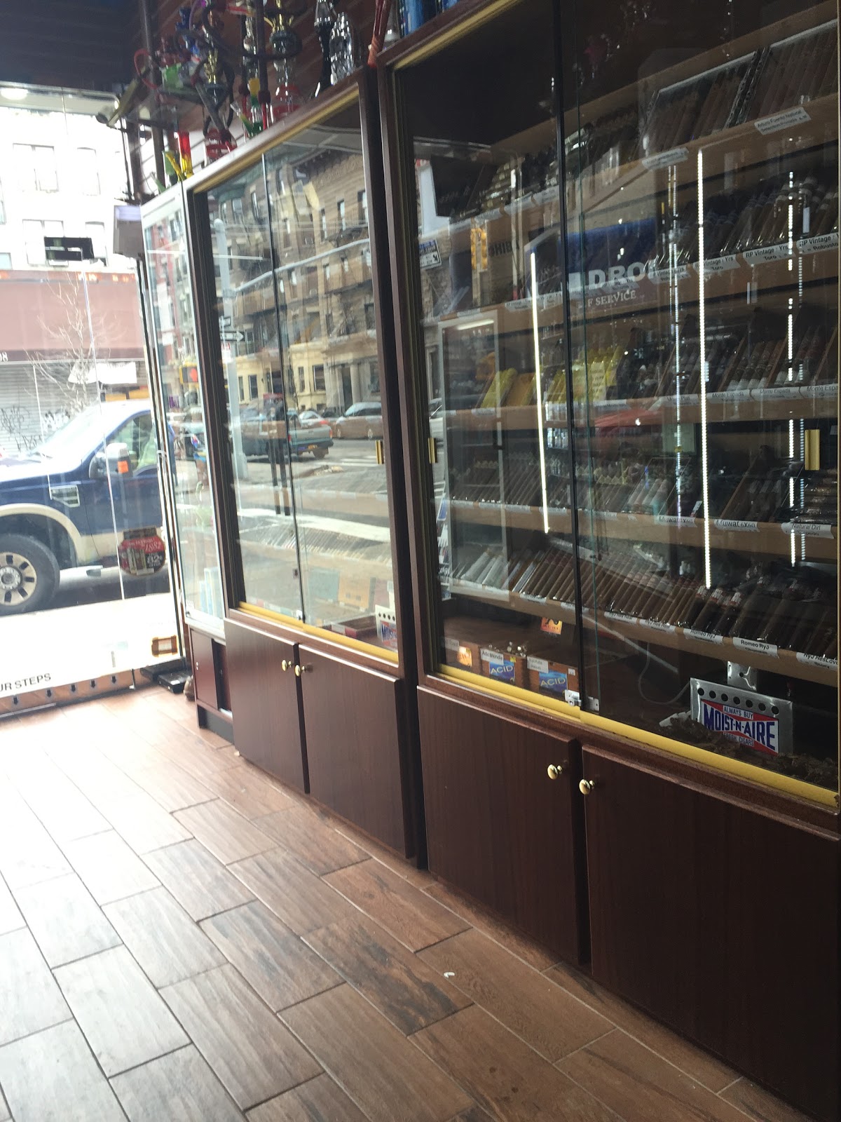 Photo of Vape N Cloud Smoke Shop in Kings County City, New York, United States - 6 Picture of Point of interest, Establishment, Store