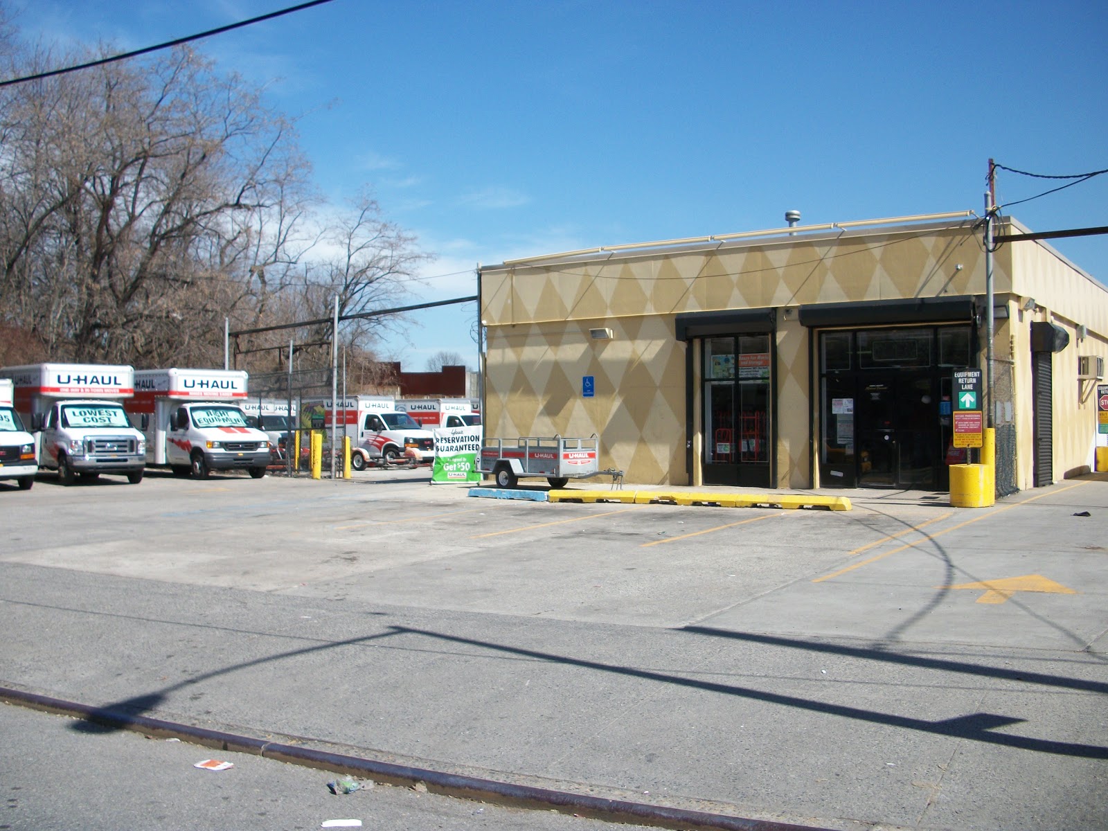 Photo of U-Haul at Flatbush in Brooklyn City, New York, United States - 1 Picture of Point of interest, Establishment, Store