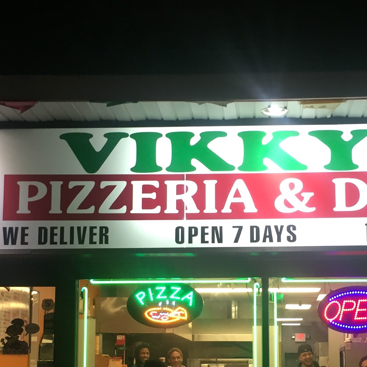 Photo of vikkys pizzeria in Paterson City, New Jersey, United States - 1 Picture of Food, Point of interest, Establishment, Meal delivery