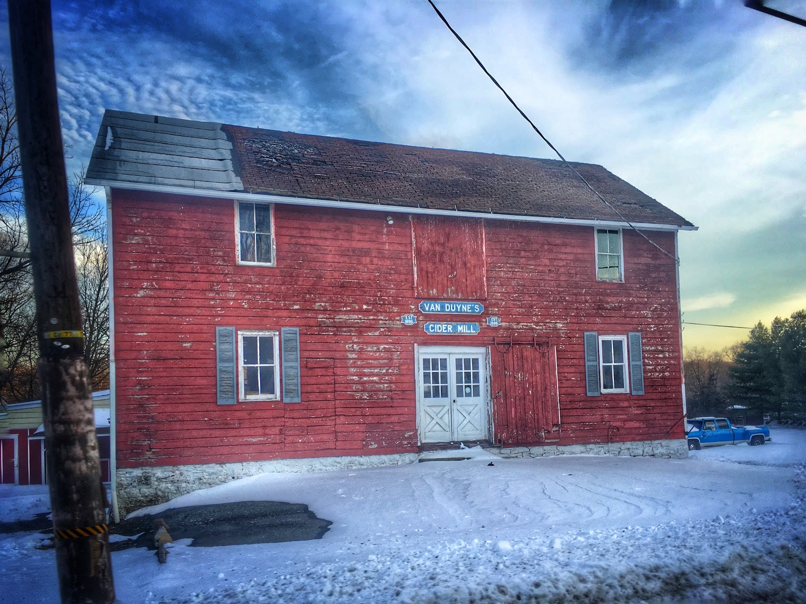 Photo of Van Duyne's Cider Mill in Montville City, New Jersey, United States - 1 Picture of Food, Point of interest, Establishment