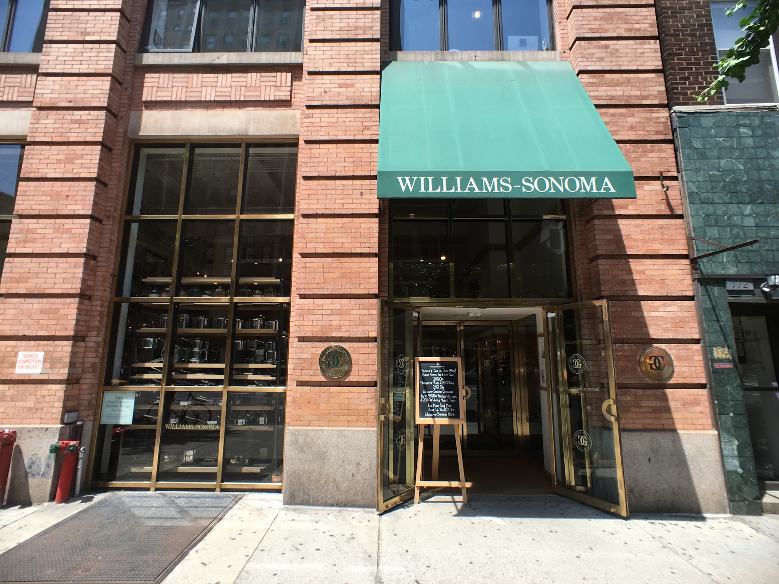 Photo of Williams-Sonoma in New York City, New York, United States - 1 Picture of Food, Point of interest, Establishment, Store, Grocery or supermarket, Home goods store, Furniture store