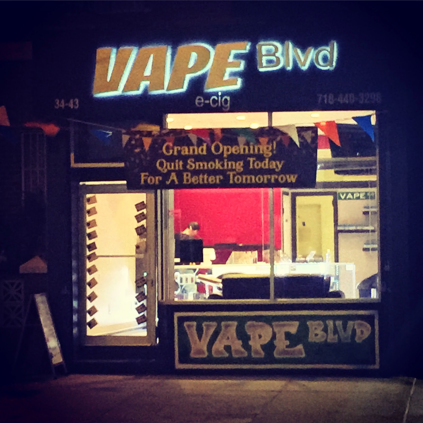 Photo of Vape Blvd in Queens City, New York, United States - 3 Picture of Point of interest, Establishment, Store