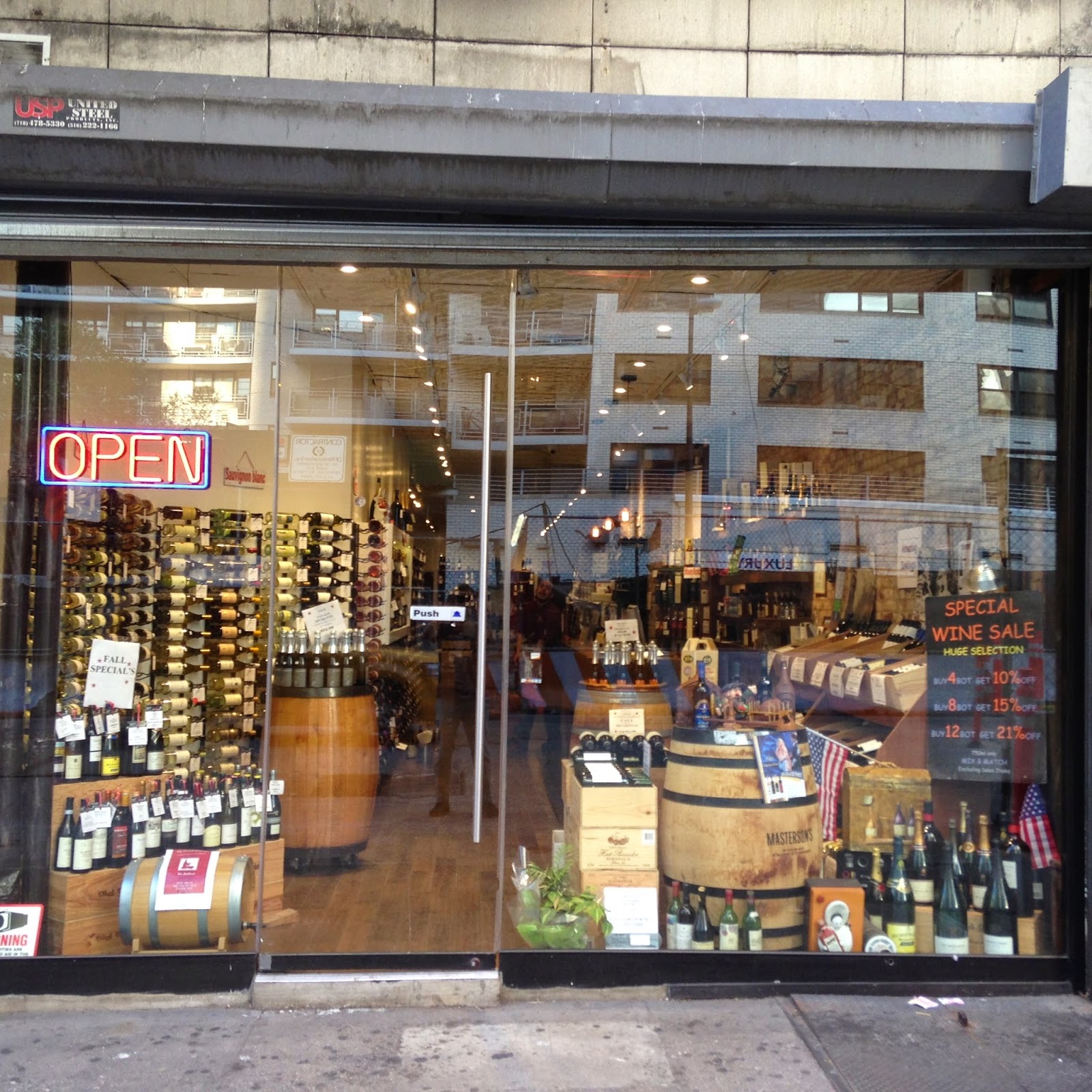 Photo of 86th Street Wine & Liqour in New York City, New York, United States - 2 Picture of Point of interest, Establishment, Store, Liquor store