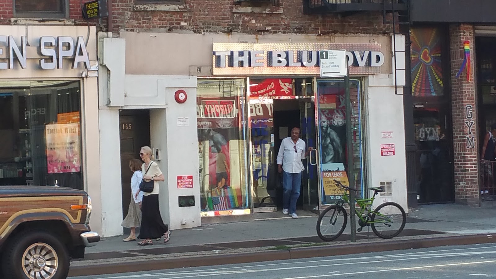 Photo of Blue DVD in New York City, New York, United States - 1 Picture of Point of interest, Establishment, Movie rental