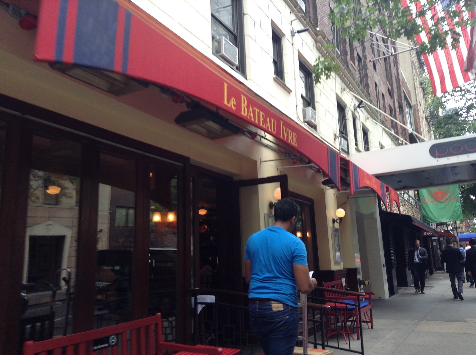 Photo of Le Bateau Ivre in New York City, New York, United States - 1 Picture of Restaurant, Food, Point of interest, Establishment, Bar